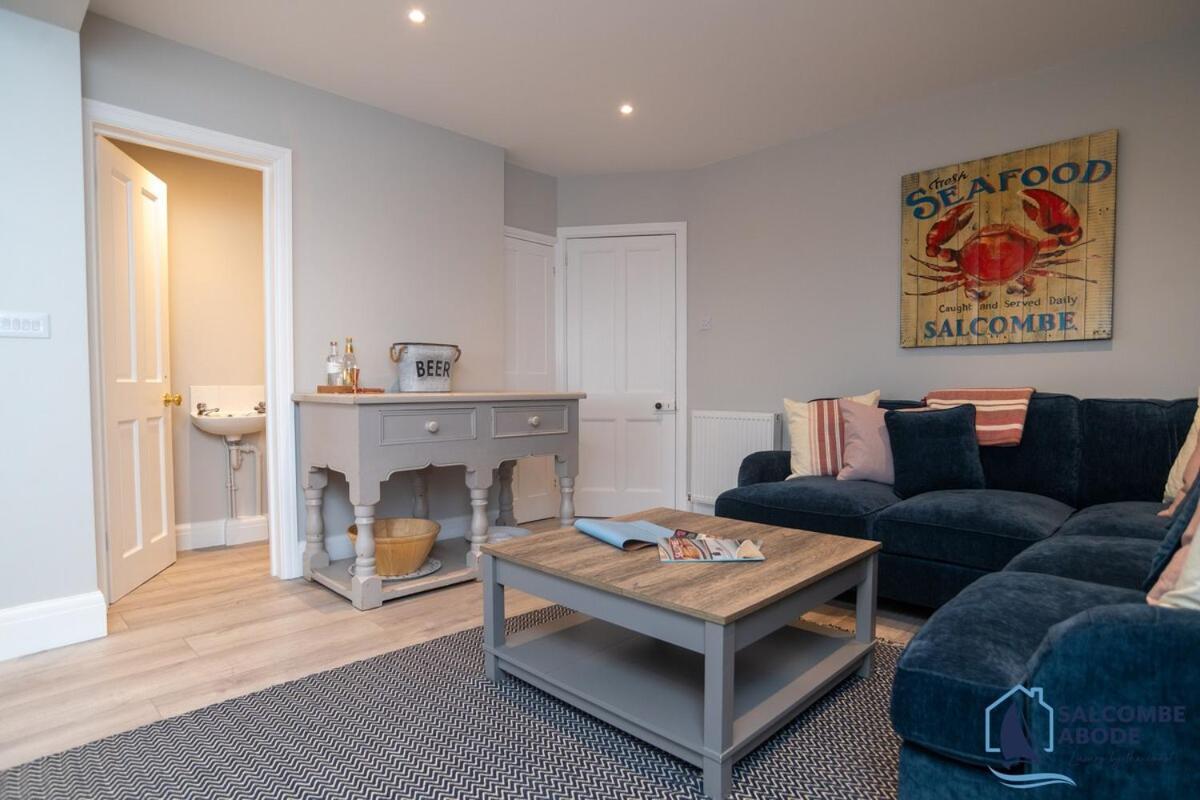 Stylish Sanctuary - Estuary Views - Outside Space Salcombe Exterior photo