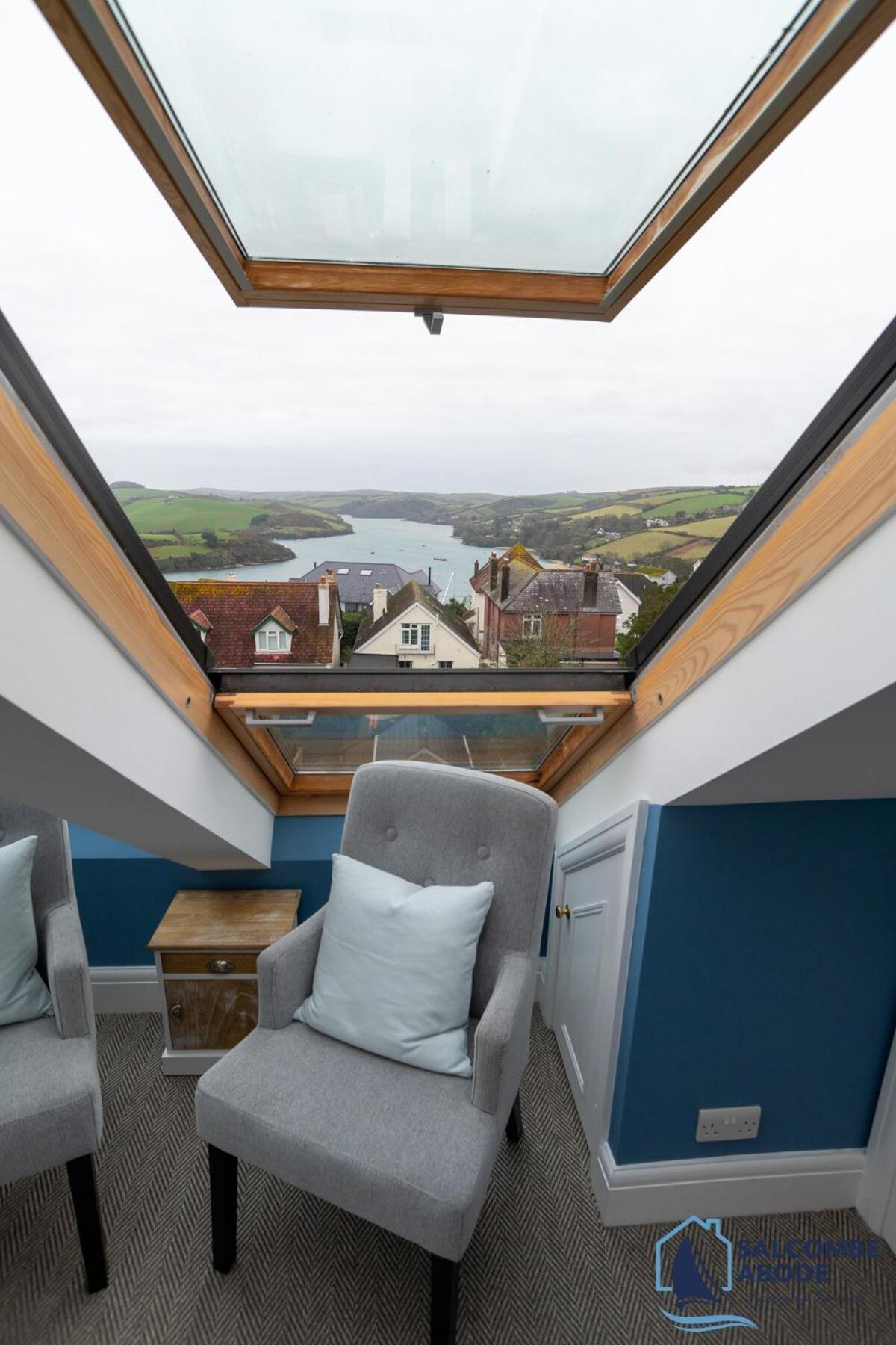 Stylish Sanctuary - Estuary Views - Outside Space Salcombe Exterior photo